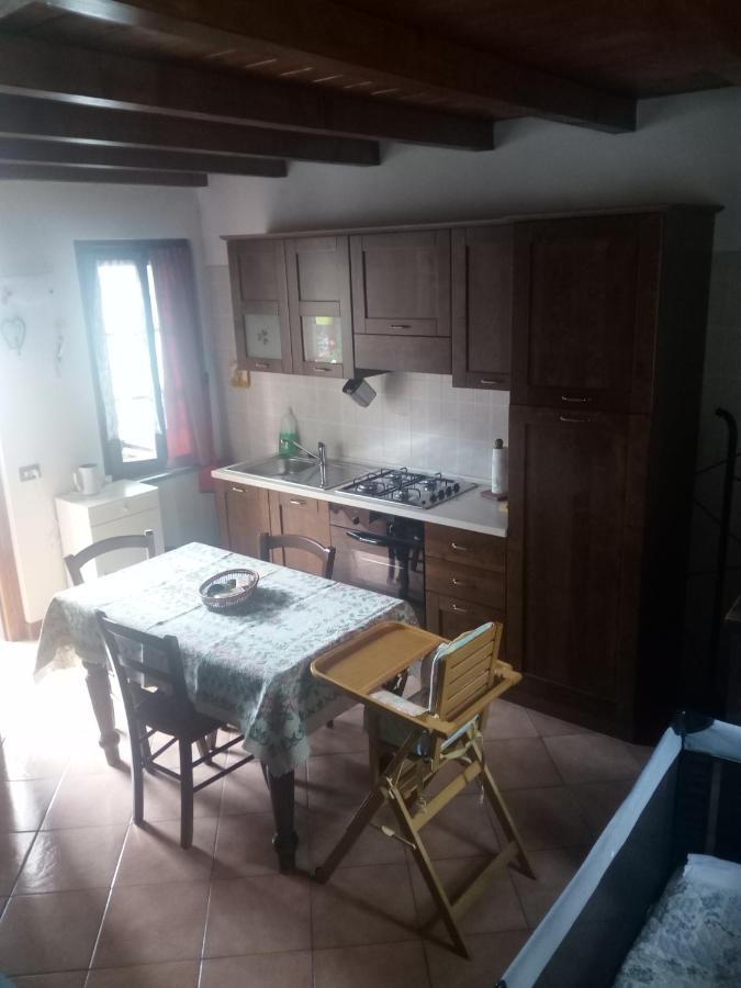 La Corte Del Pane Valbrona Bagian luar foto