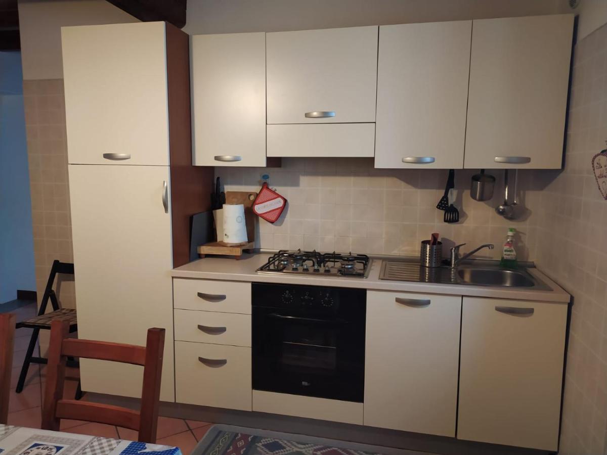 La Corte Del Pane Valbrona Bagian luar foto