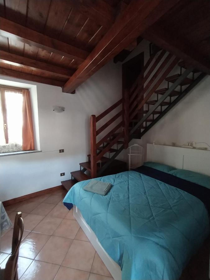 La Corte Del Pane Valbrona Bagian luar foto