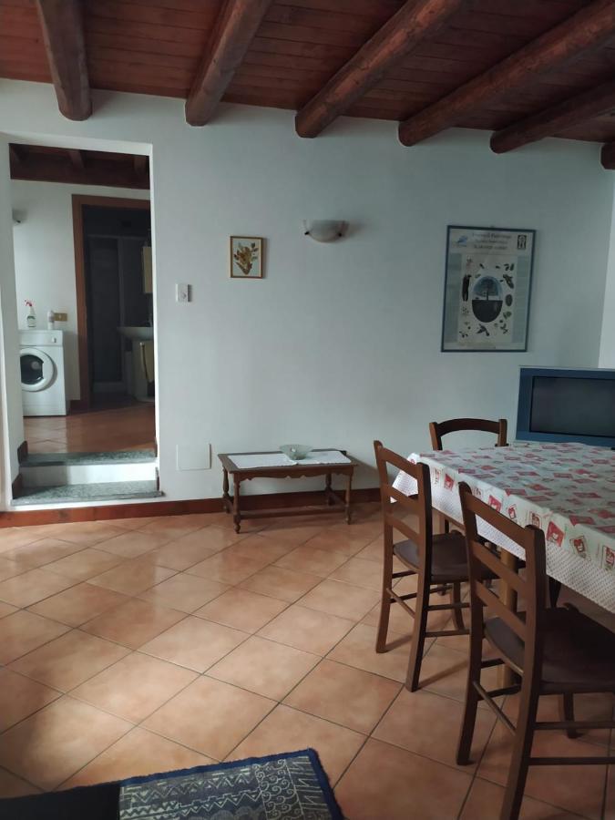 La Corte Del Pane Valbrona Bagian luar foto