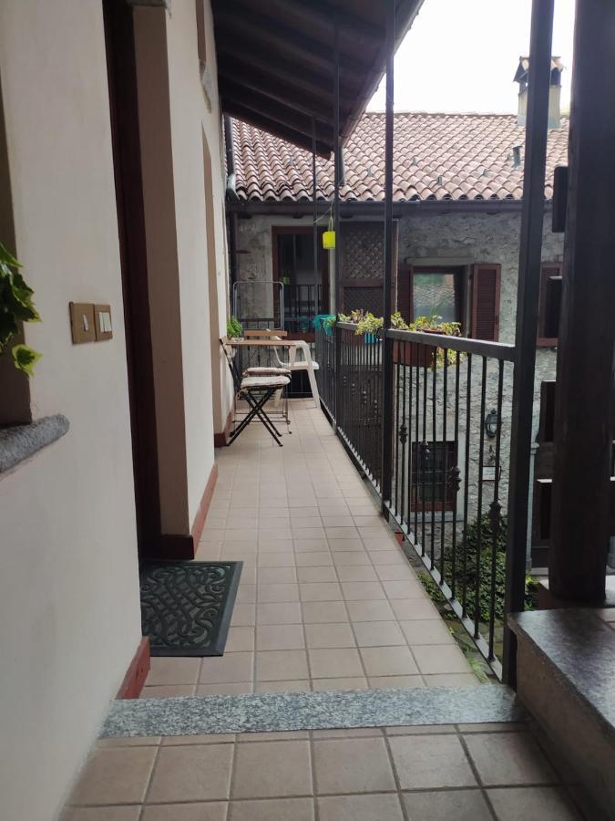 La Corte Del Pane Valbrona Bagian luar foto