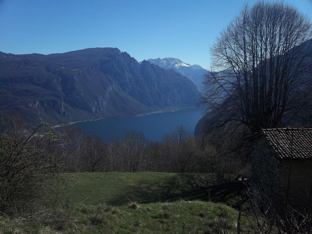 La Corte Del Pane Valbrona Bagian luar foto