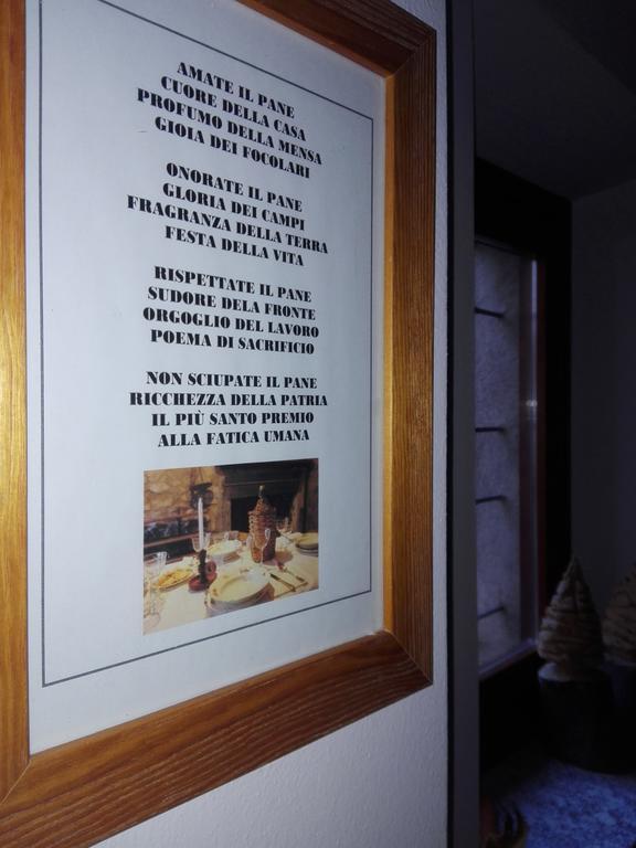 La Corte Del Pane Valbrona Bagian luar foto